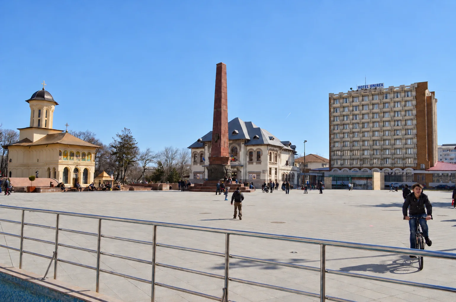 Union Square and the hotel building